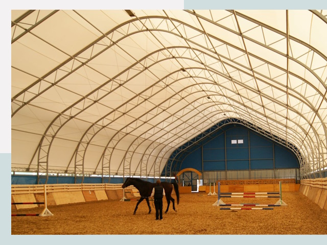 Строительство конных манежей в Ярцево