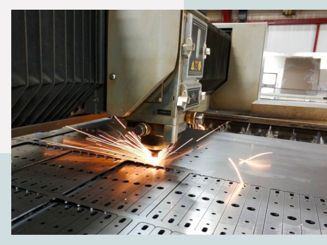 Лазерная резка металла в Ярцево от 610 руб.